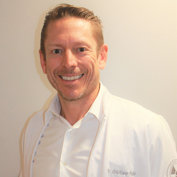 Dr. Cristiano