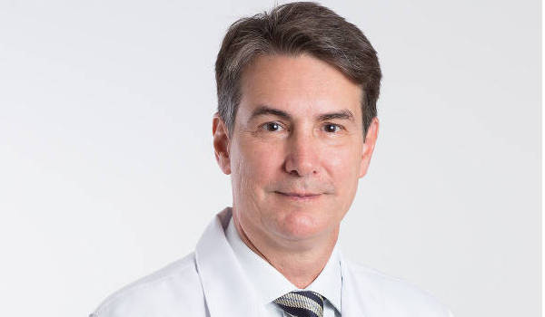 Primeira cirurgia robotica no centro oeste